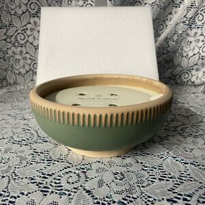 Hearth and Hand w/Magnolia 4 Wick Candle-New